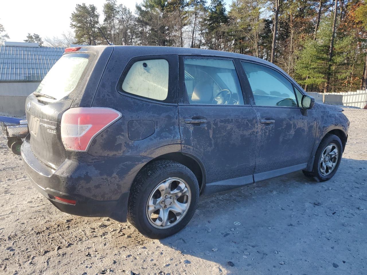 2014 Subaru Forester 2.5I - Image 3