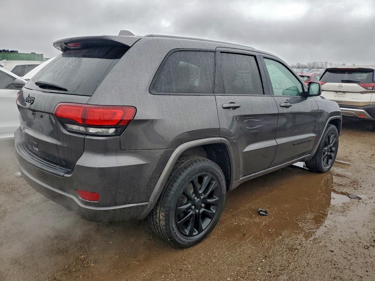 2019 Jeep Grand Cherokee Laredo - Фото 3