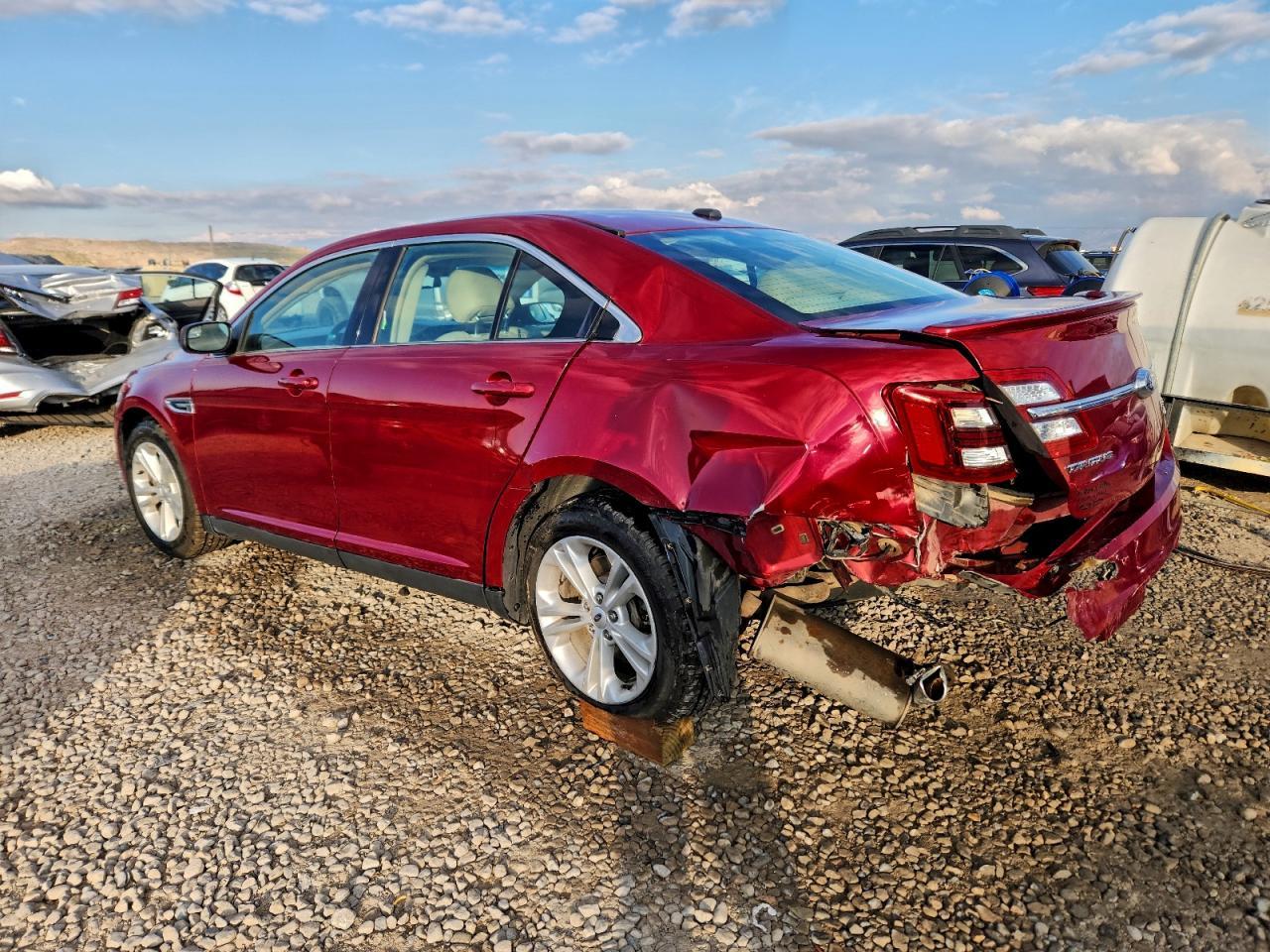 2014 Ford Taurus Sel - Фото 2