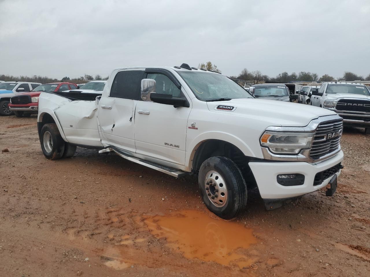 2020 Ram 3500 Laramie - Фото 4
