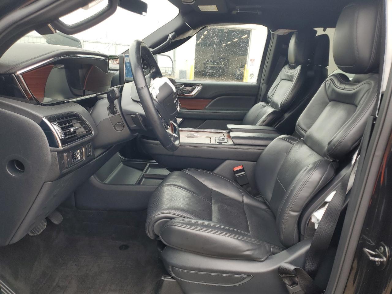 2022 Lincoln Navigator L Reserve - Image 7