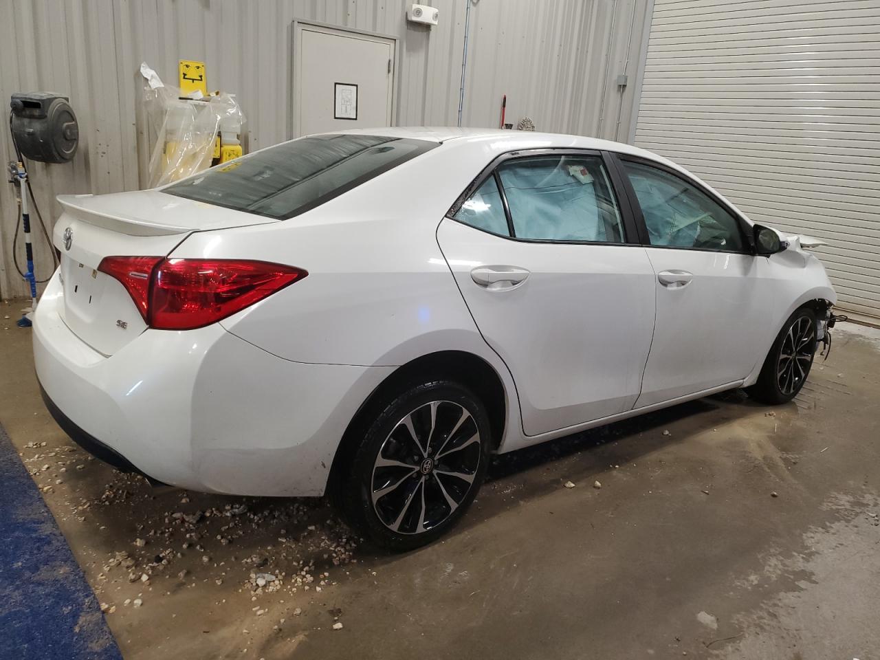 2018 Toyota Corolla Se - Фото 3