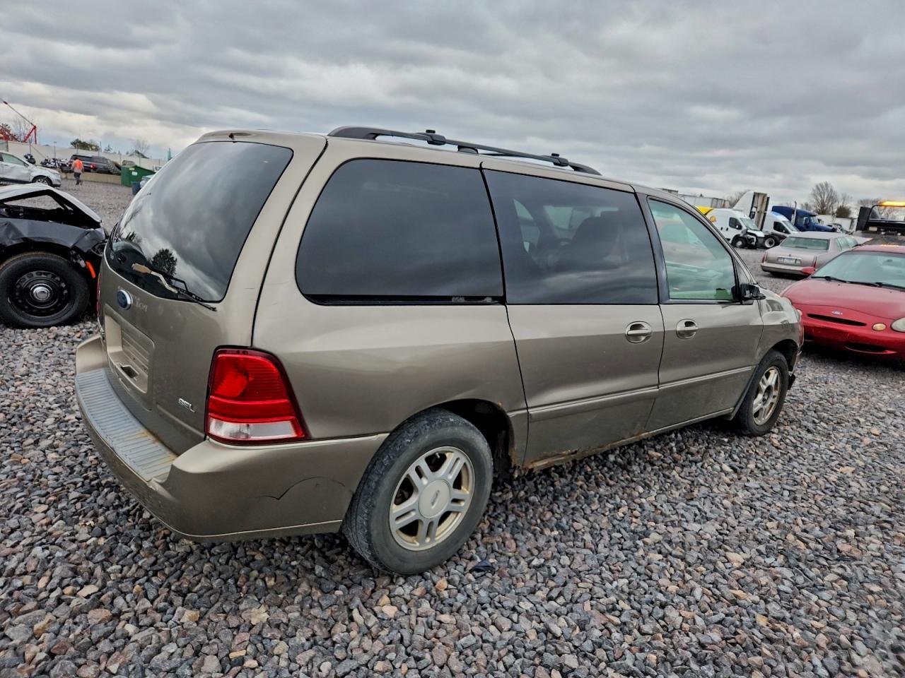 2005 Ford Freestar Sel - Фото 3