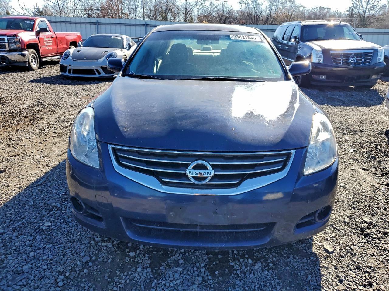 2010 Nissan Altima - Image 5