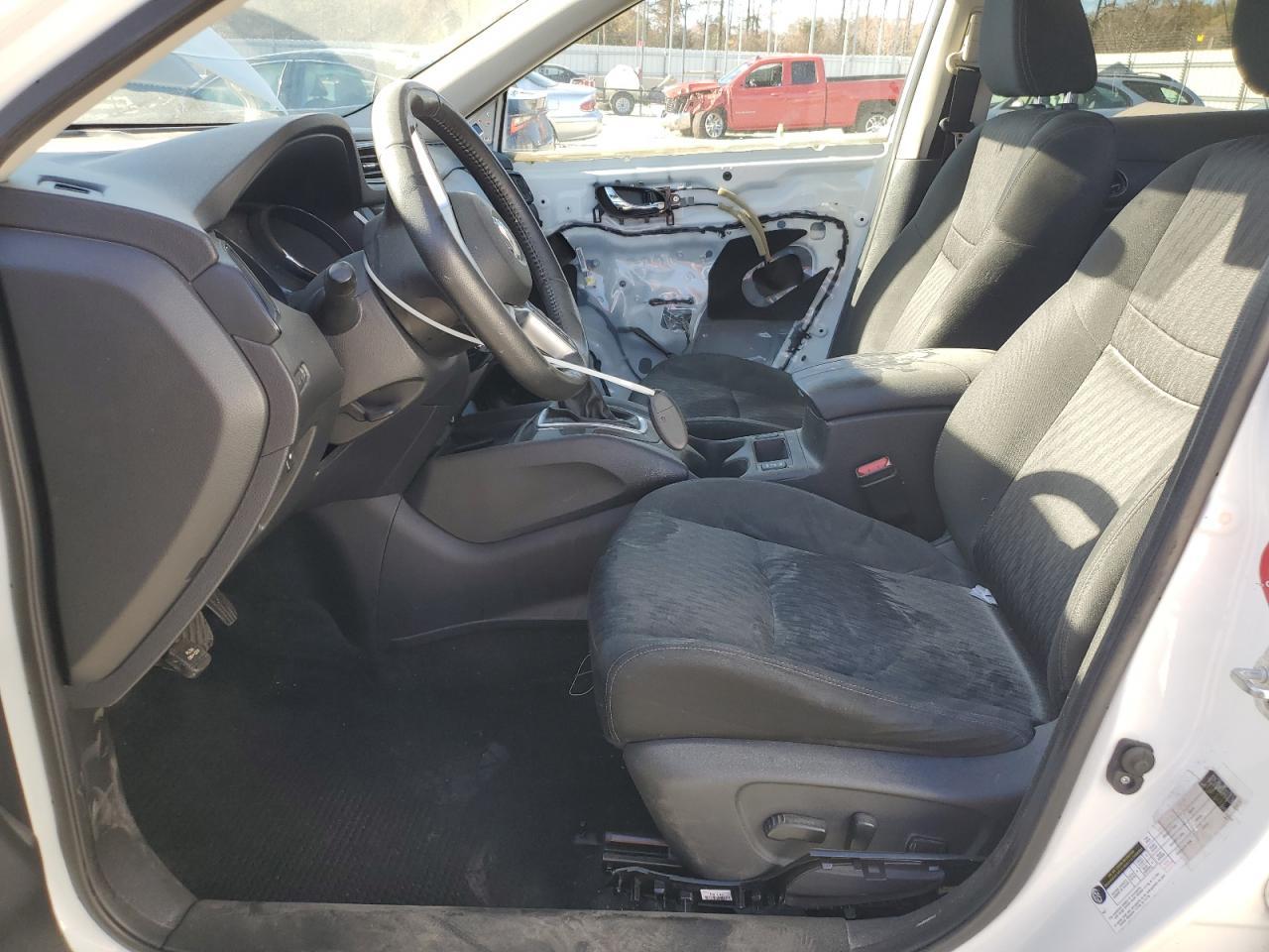2020 Nissan Rogue S - Фото 7