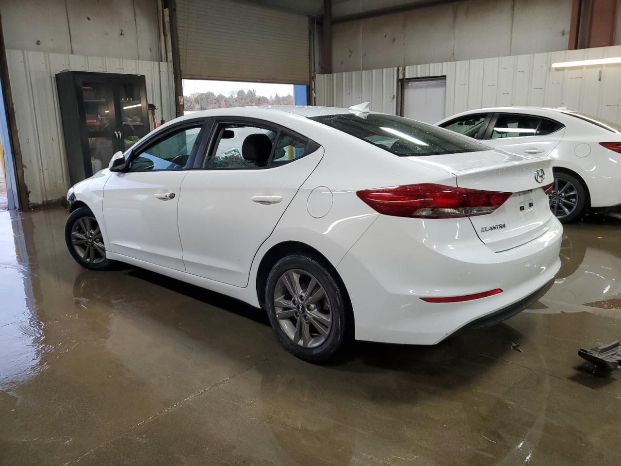 2018 Hyundai Elantra Value Edition - Image 2
