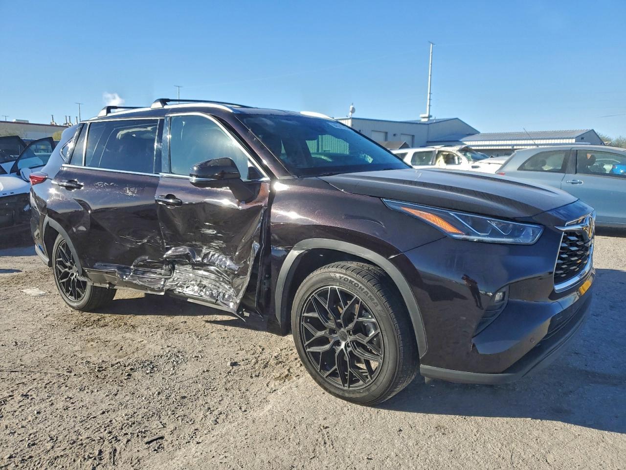 2022 Toyota Highlander Hybrid Limited - Фото 4
