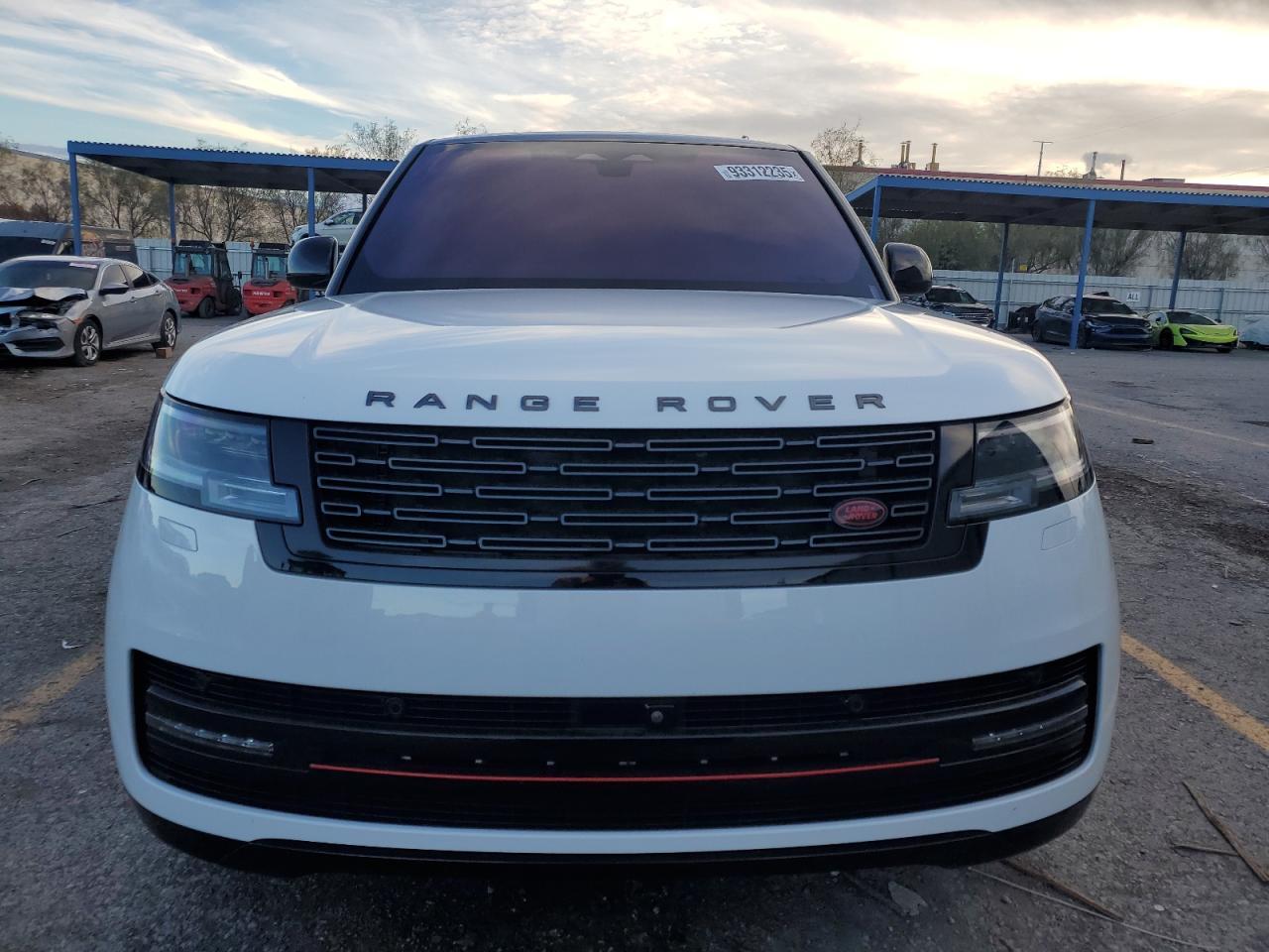 2023 Land Rover Range Rover Autobiography - Image 5