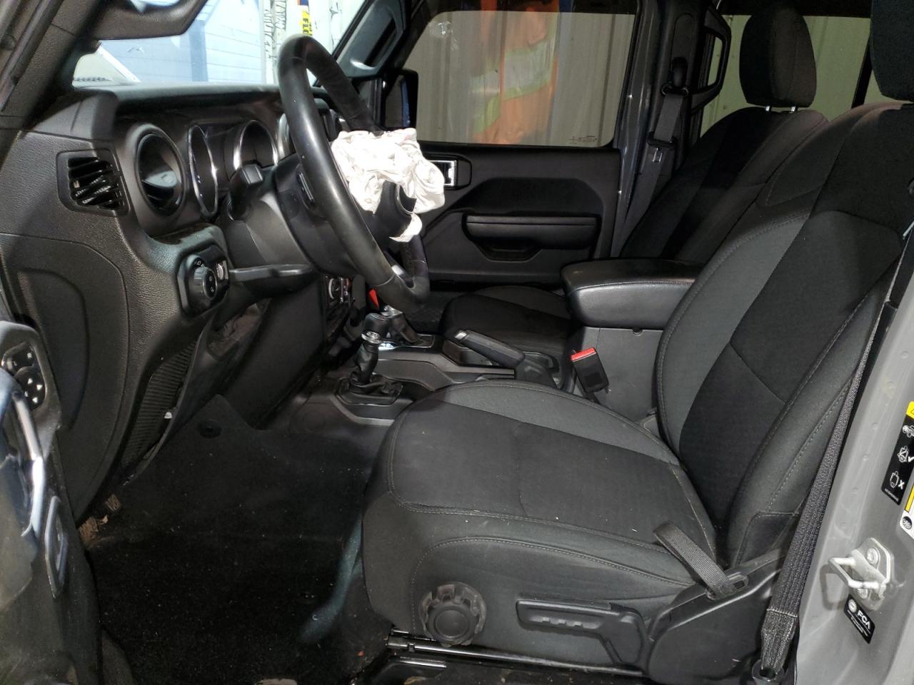 2023 Jeep Gladiator Sport - Image 7