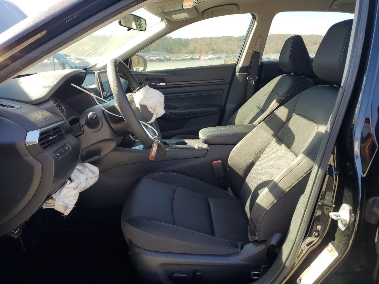 2020 Nissan Altima S - Фото 7