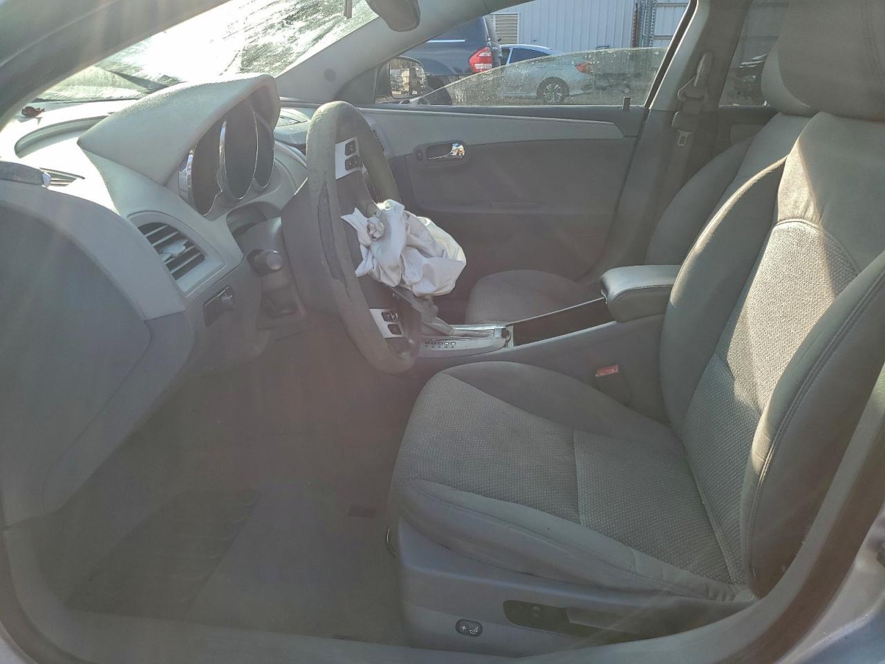 2011 Chevrolet Malibu Ls - Фото 7