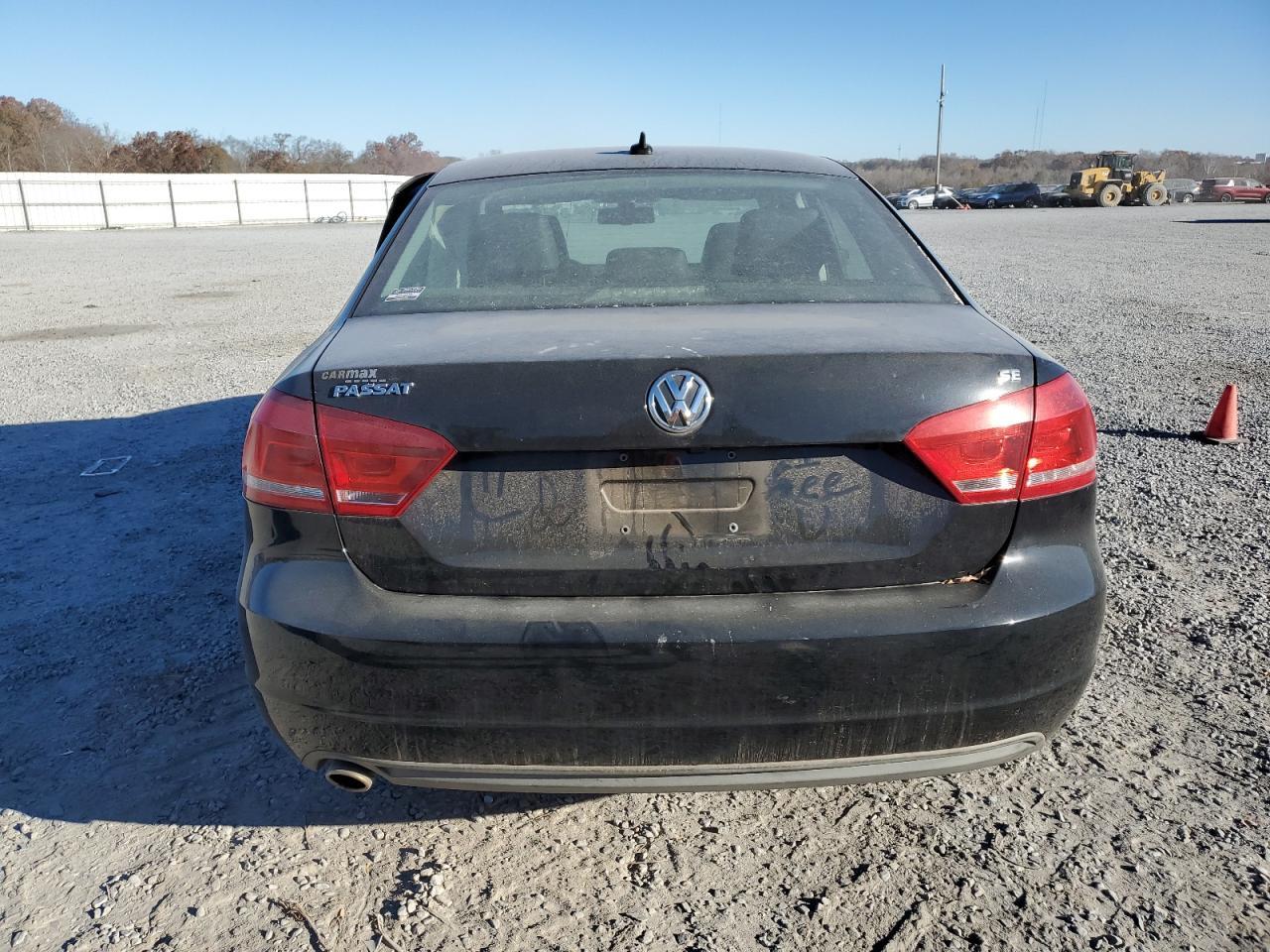 2014 Volkswagen Passat Se - Image 6