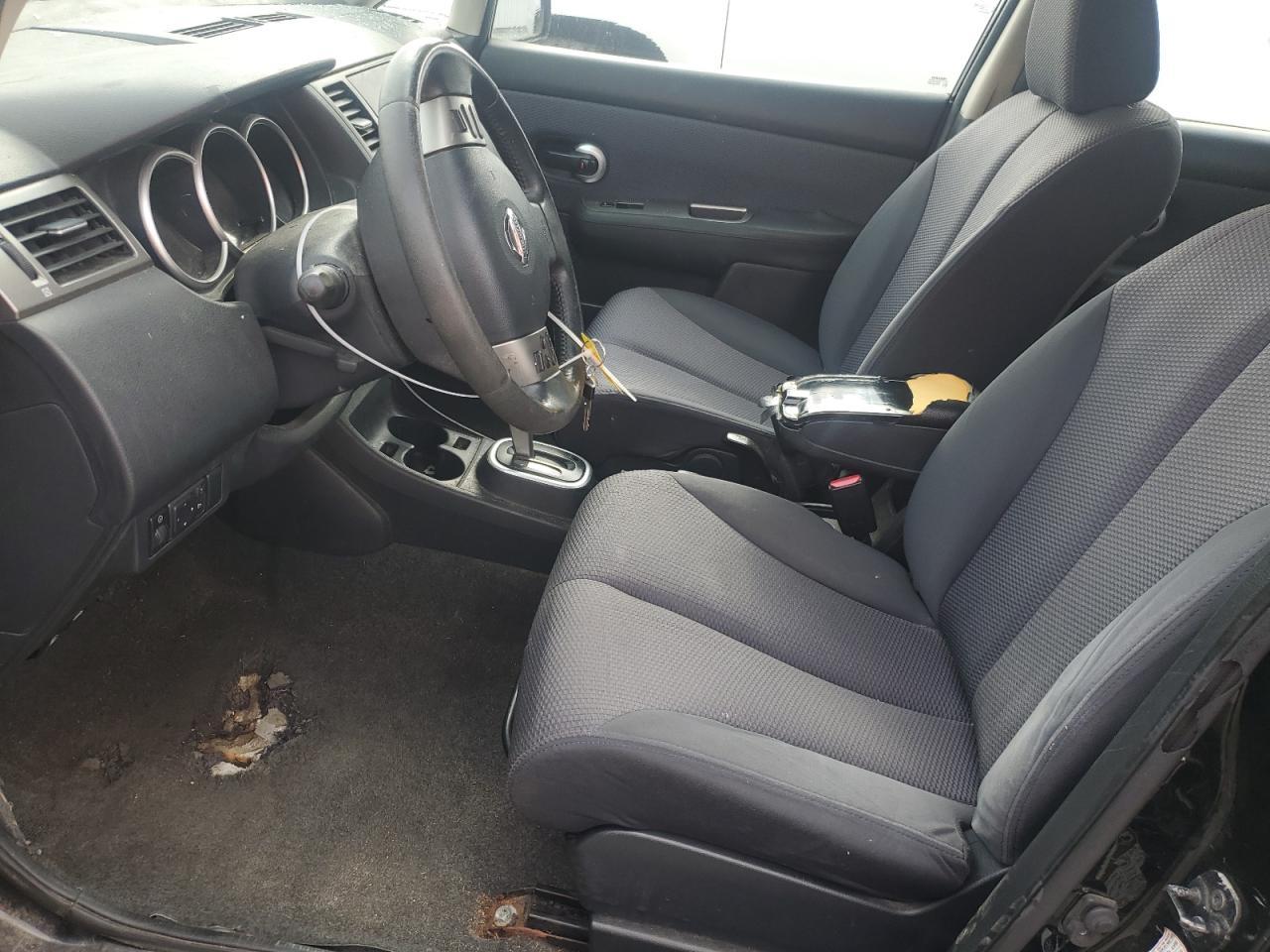 2009 Nissan Versa S - Фото 7