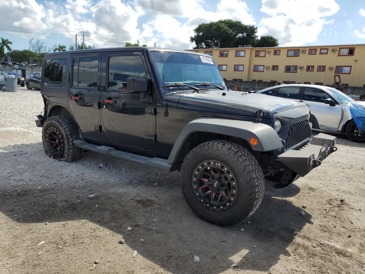 2017 Jeep Wrangler Unlimited Sport - Image 4