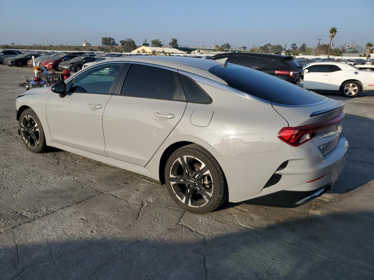 2022 Kia K5 Gt Line - Фото 2