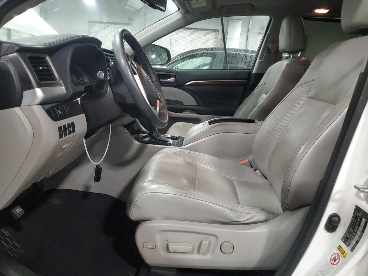 2016 Toyota Highlander Limited - Фото 7