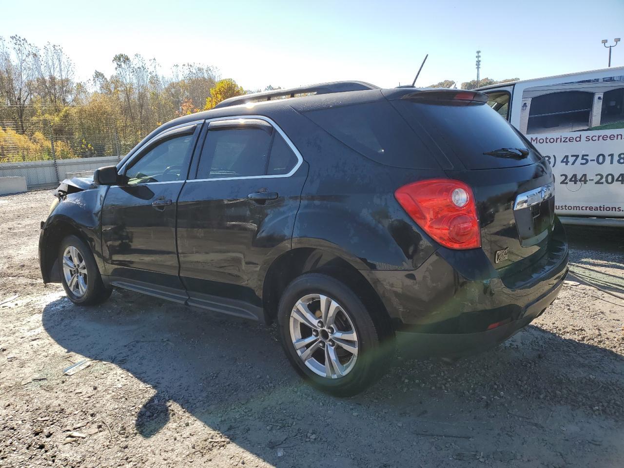 2017 Chevrolet Equinox - Фото 2