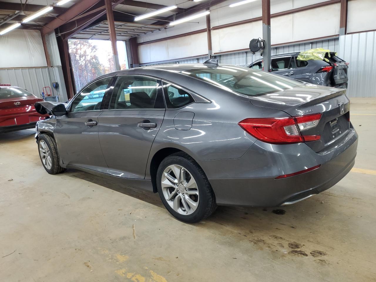 2019 Honda Accord Lx - Фото 2