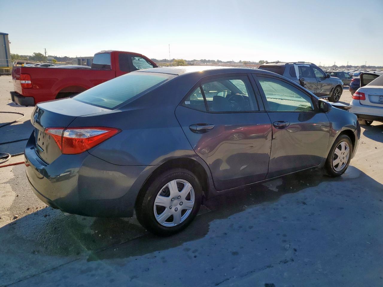 2014 Toyota Corolla L - Image 3