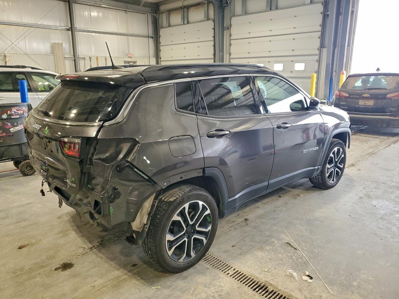 2023 Jeep Compass Limited - Image 3