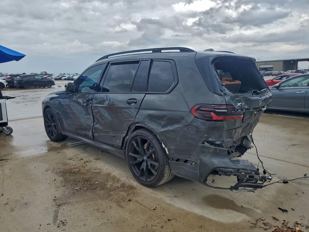 2024 BMW X7 xDrive40I - Фото 2