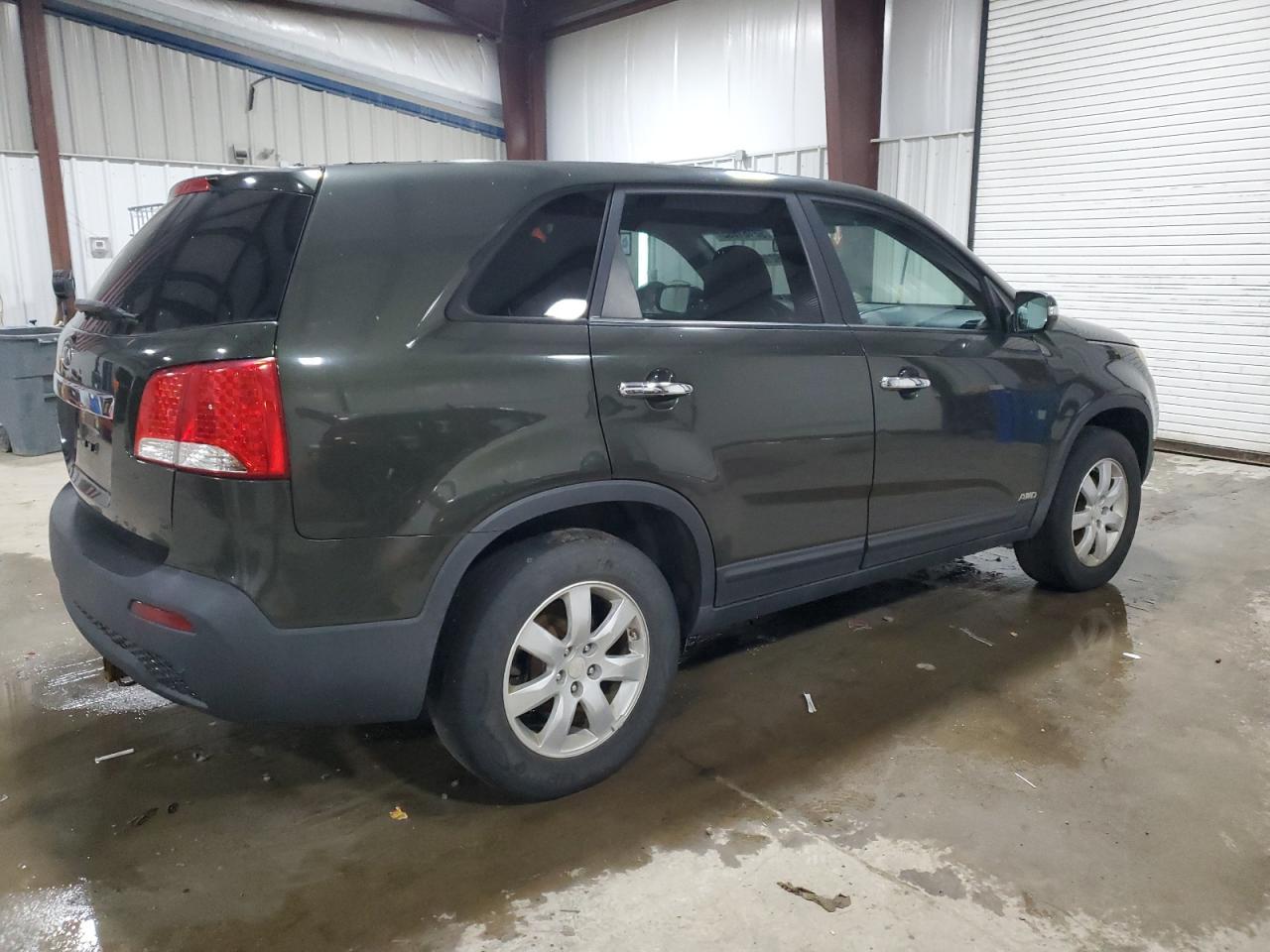 2011 Kia Sorento Base - Фото 3