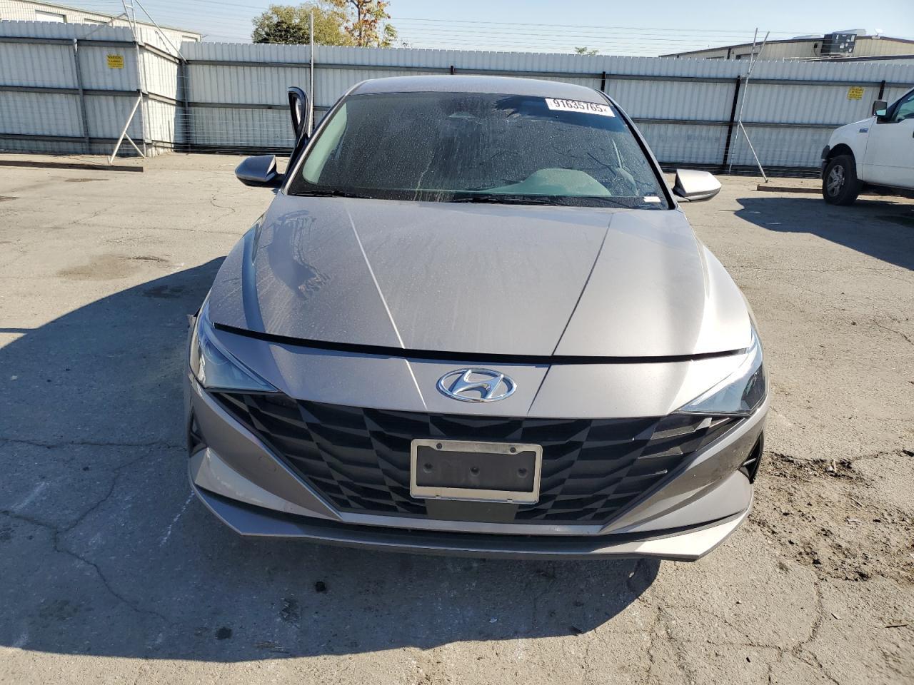 2023 Hyundai Elantra Sel - Фото 5