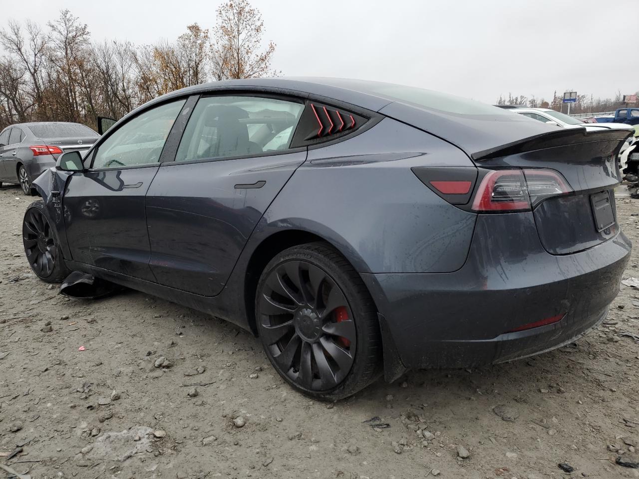 2022 Tesla Model 3 - Image 2