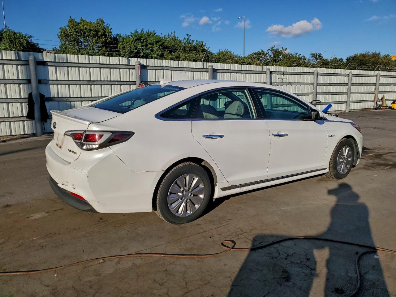 2017 Hyundai Sonata Hybrid Se - Фото 3