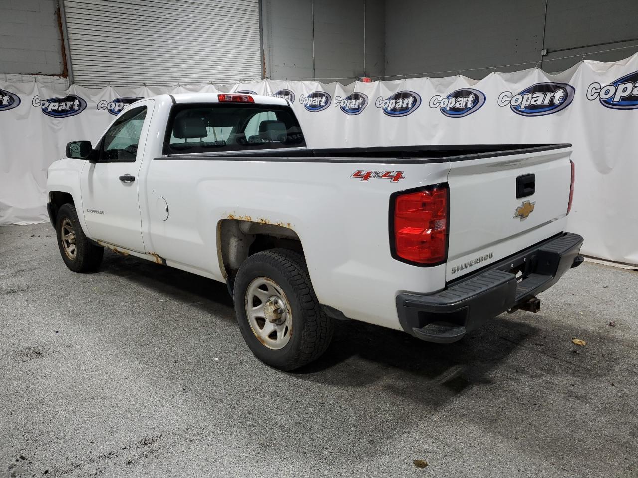 2016 Chevrolet Silverado K1500 - Фото 2