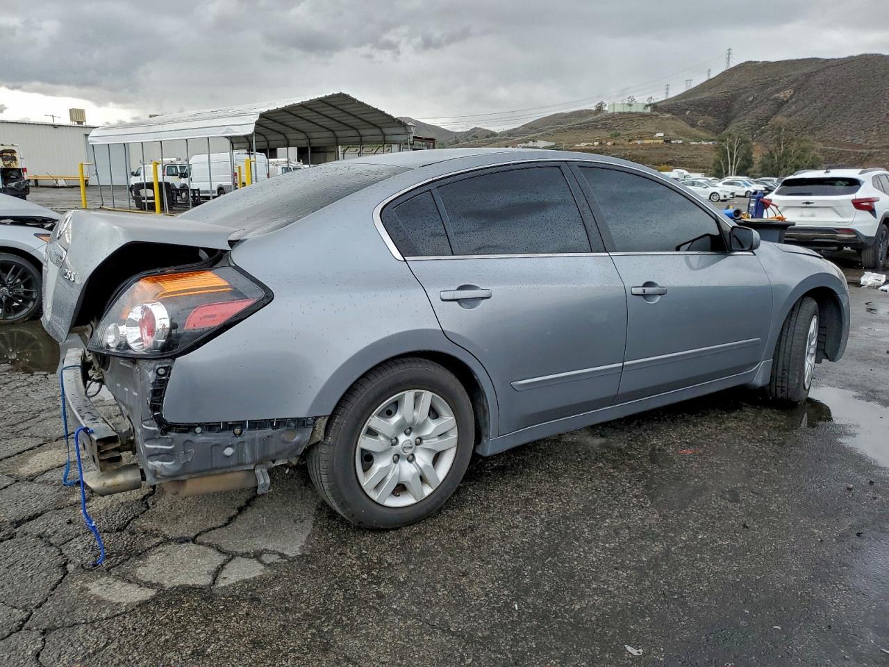 2009 Nissan Altima 2.5 - Фото 3