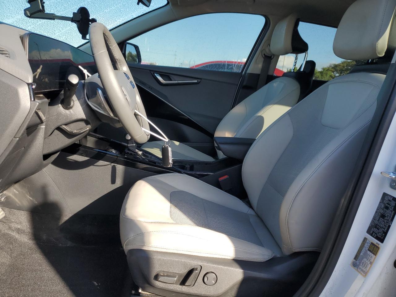 2024 Kia Niro Ex - Image 7