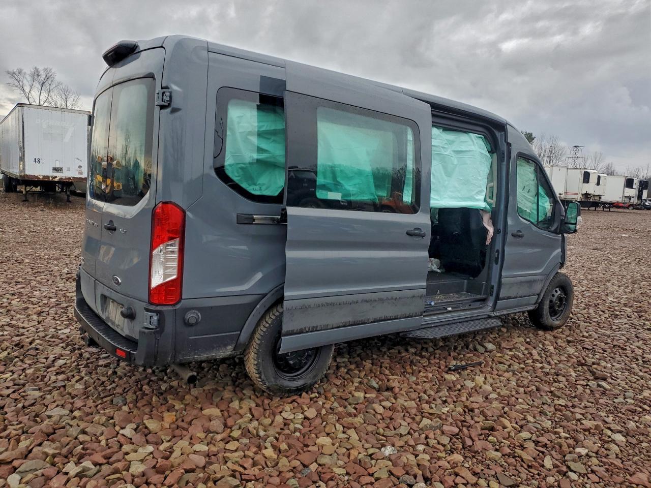 2022 Ford Transit T-350 - Фото 3