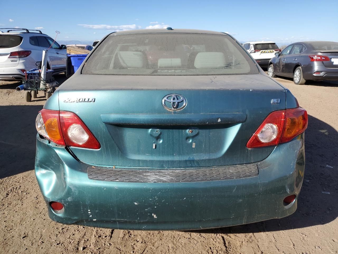 2010 Toyota Corolla Le - Фото 6