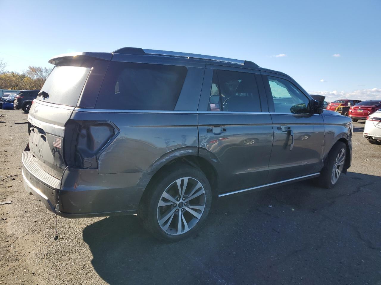 2021 Ford Expedition Limited - Image 3