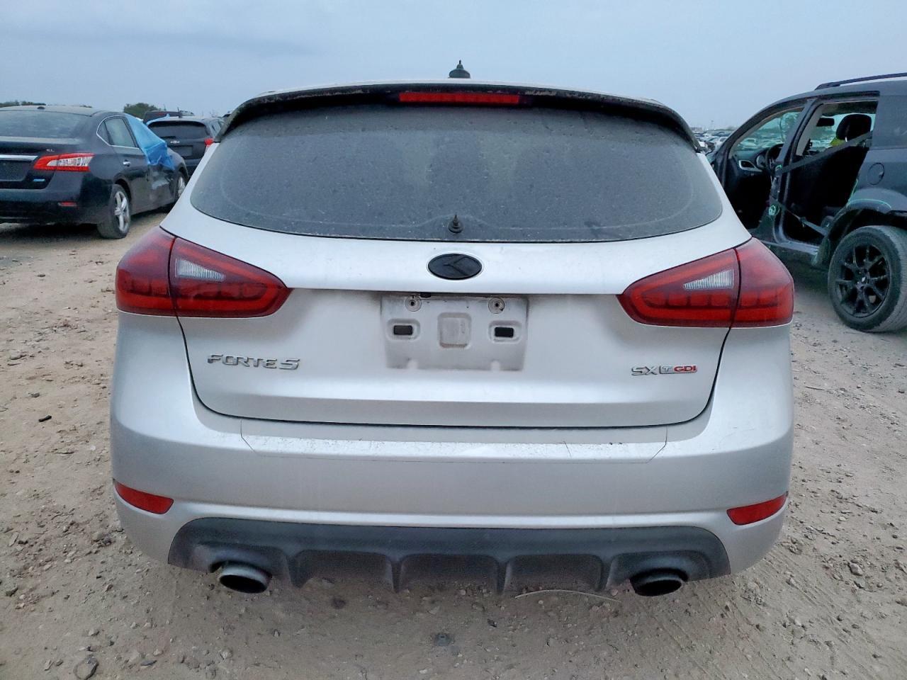 2015 Kia Forte Sx - Фото 6