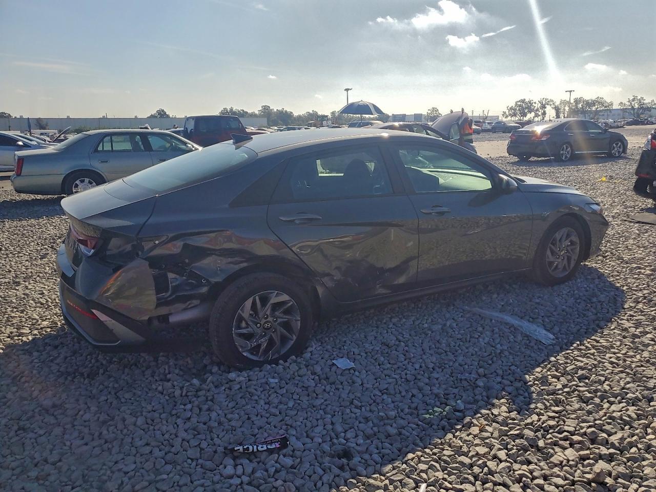 2024 Hyundai Elantra Sel - Фото 3