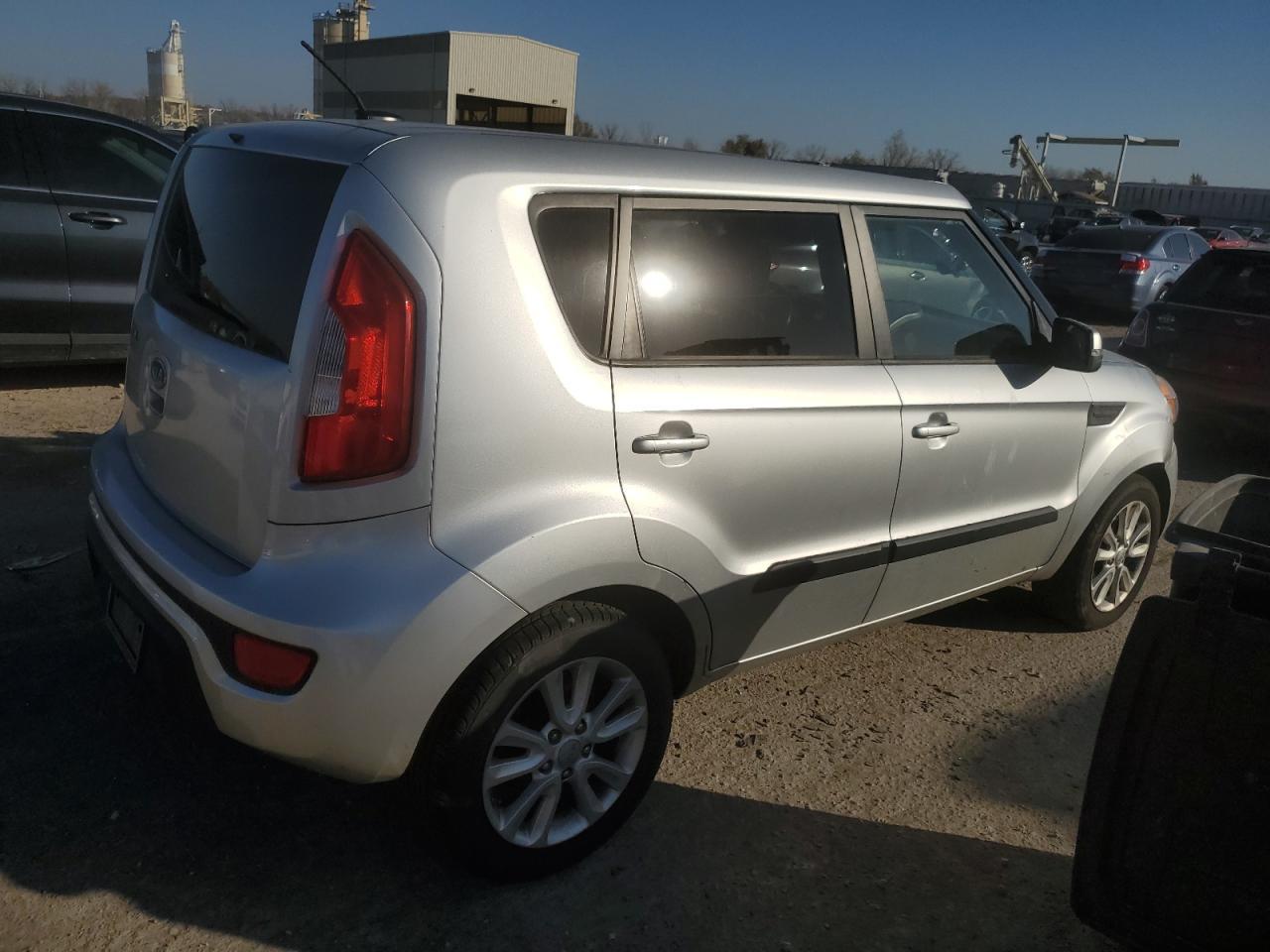 2012 Kia Soul + - Image 3