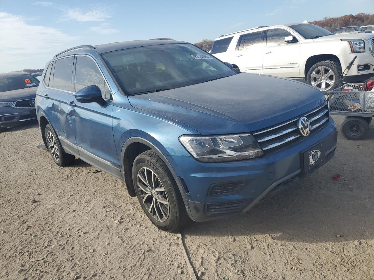 2020 Volkswagen Tiguan Se - Фото 4