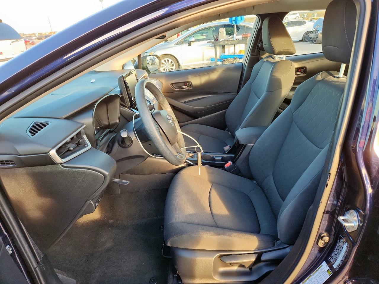 2022 Toyota Corolla Le - Фото 7