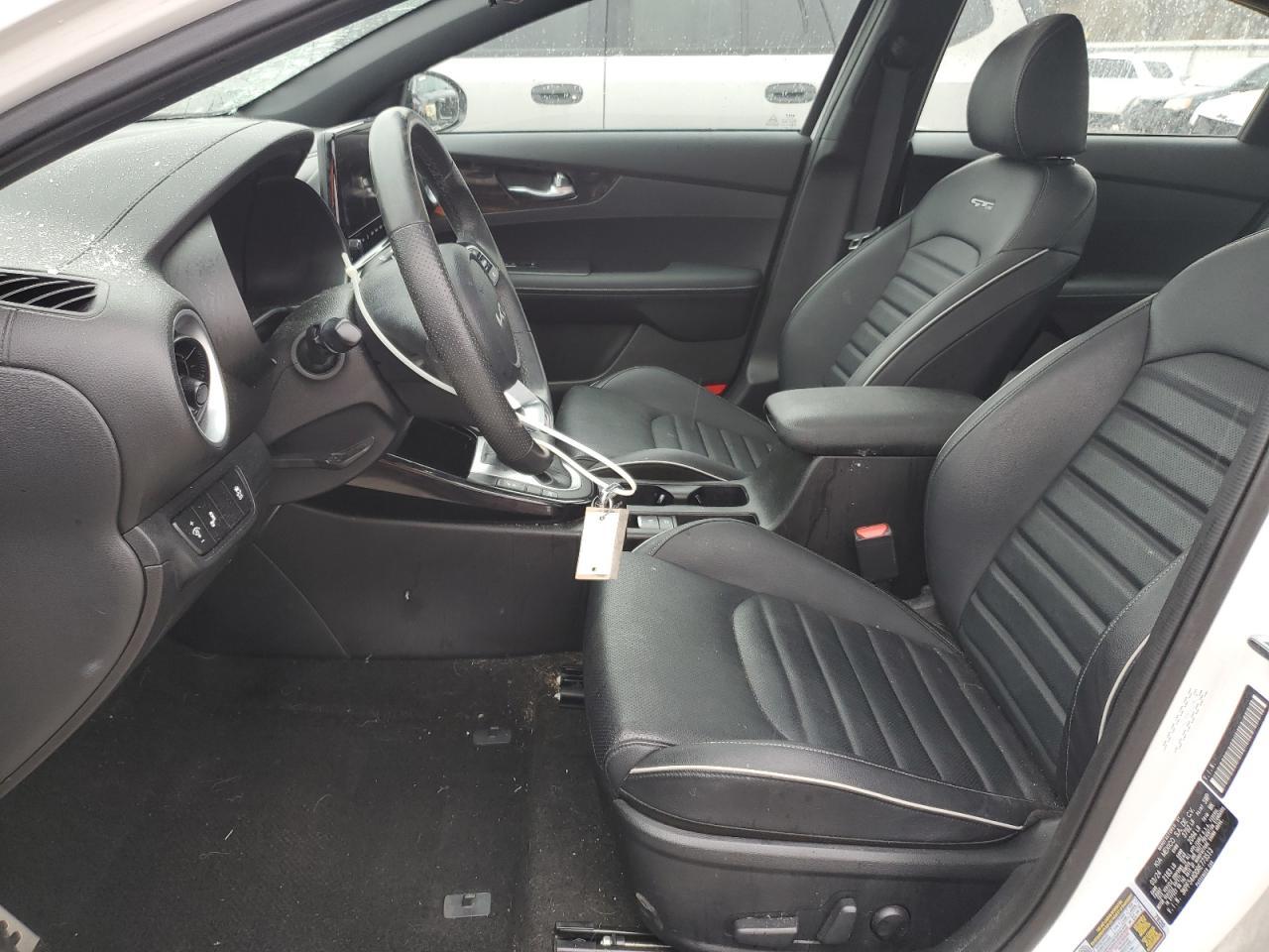 2024 Kia Forte Gt Line - Фото 7