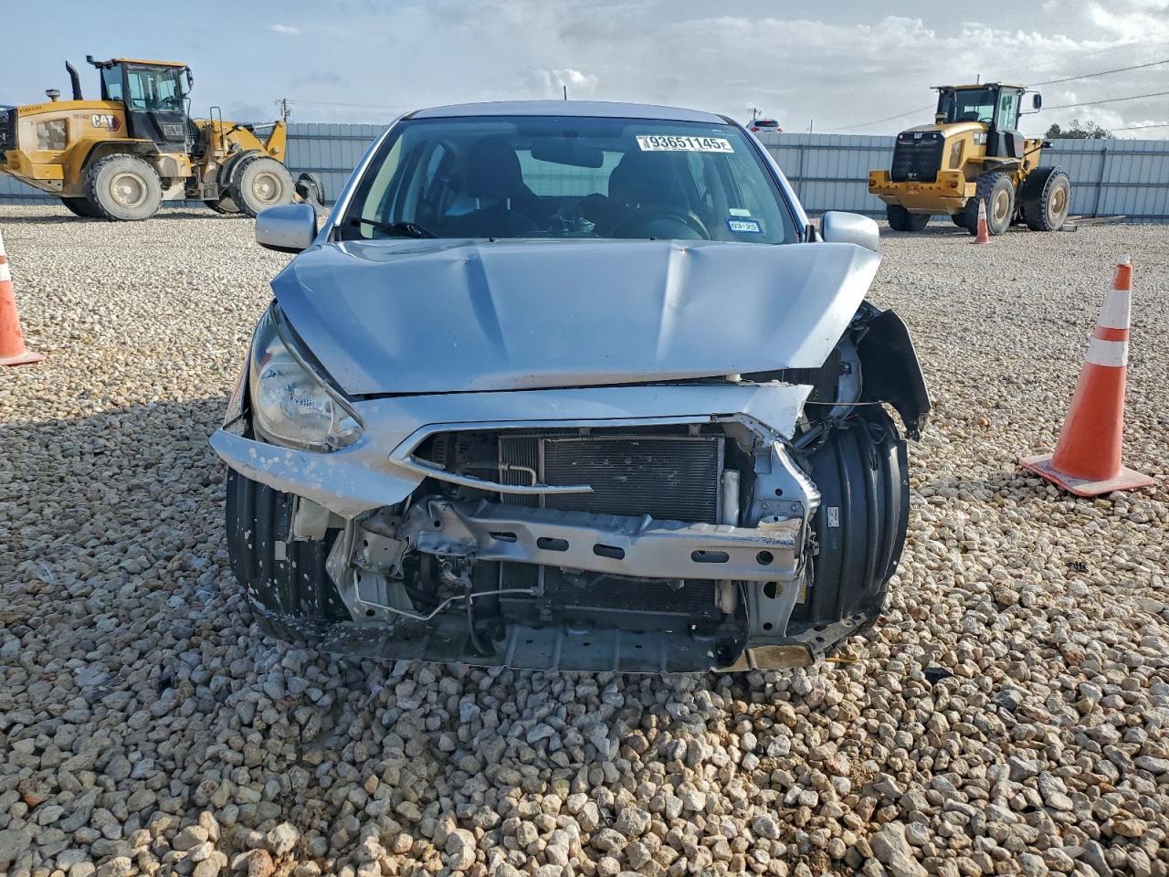 2020 Mitsubishi Mirage Es - Фото 5