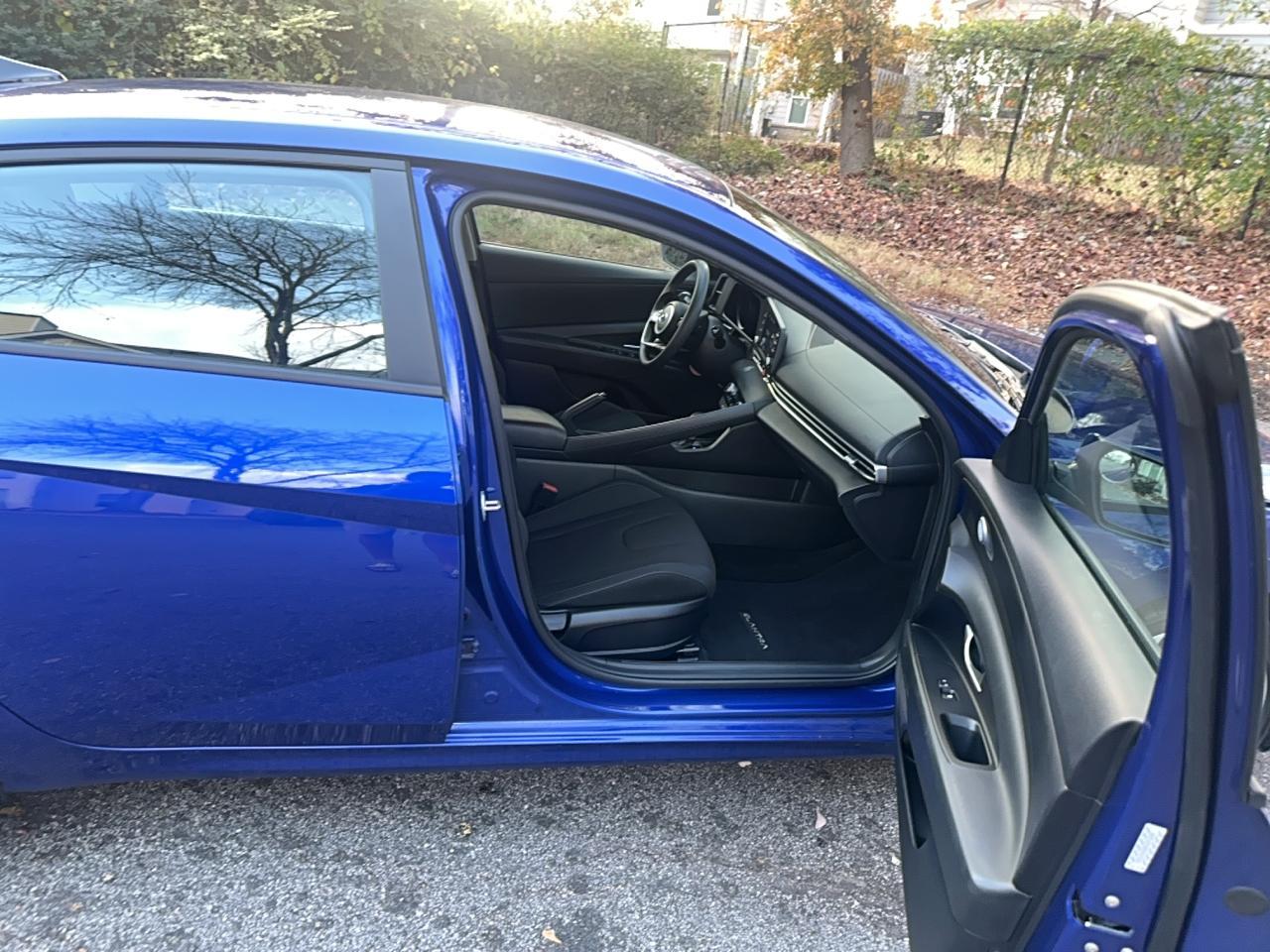 2023 Hyundai Elantra Sel - Image 5