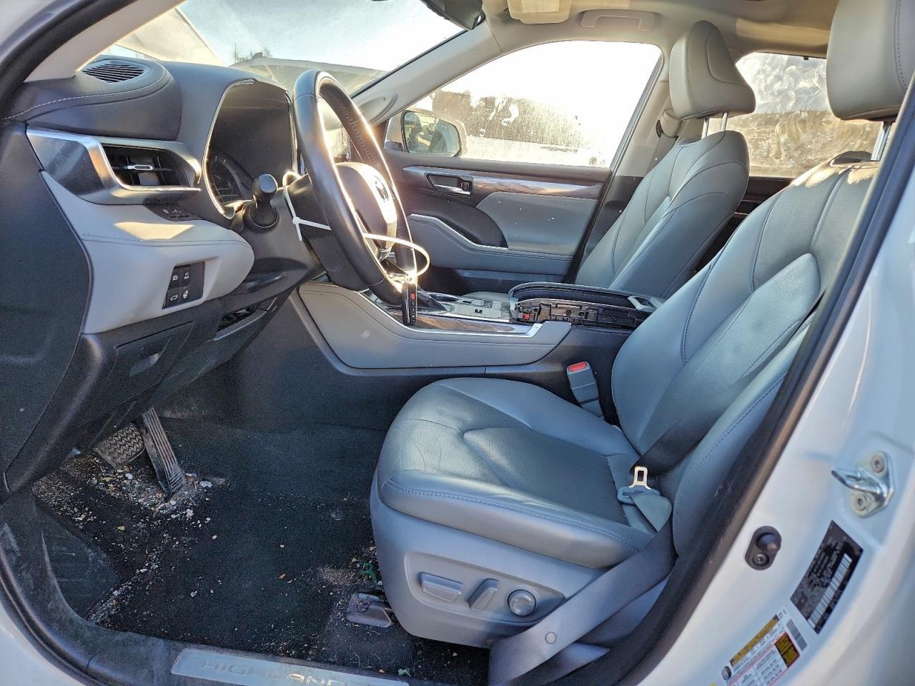 2021 Toyota Highlander Hybrid Limited - Фото 7