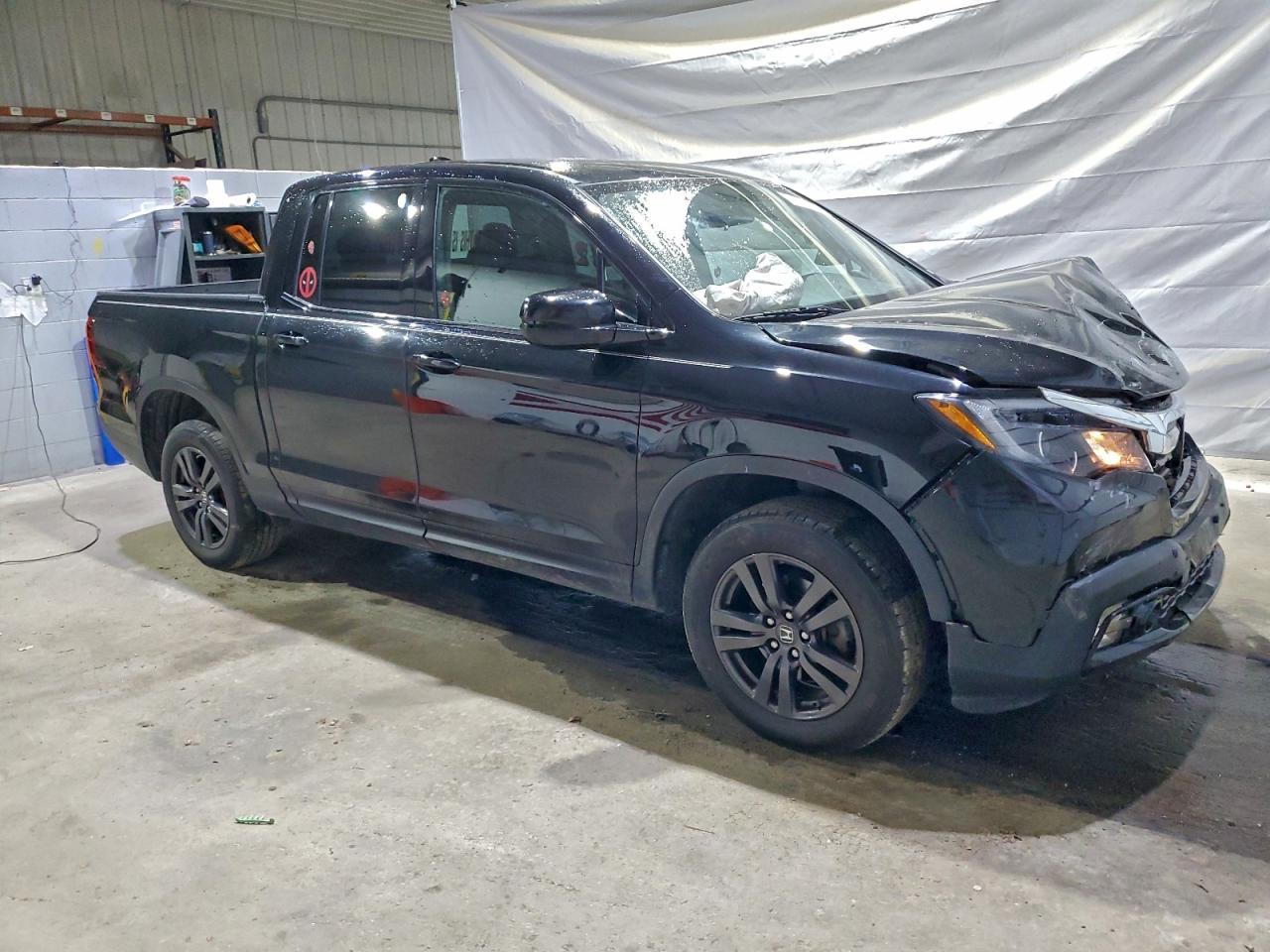 2019 Honda Ridgeline Sport - Image 4