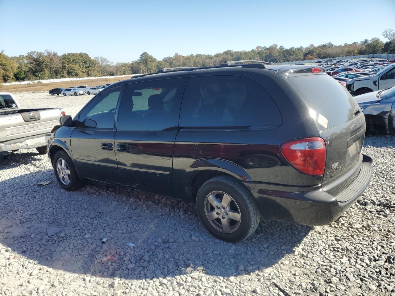 2005 Dodge Grand Caravan Sxt - Фото 2