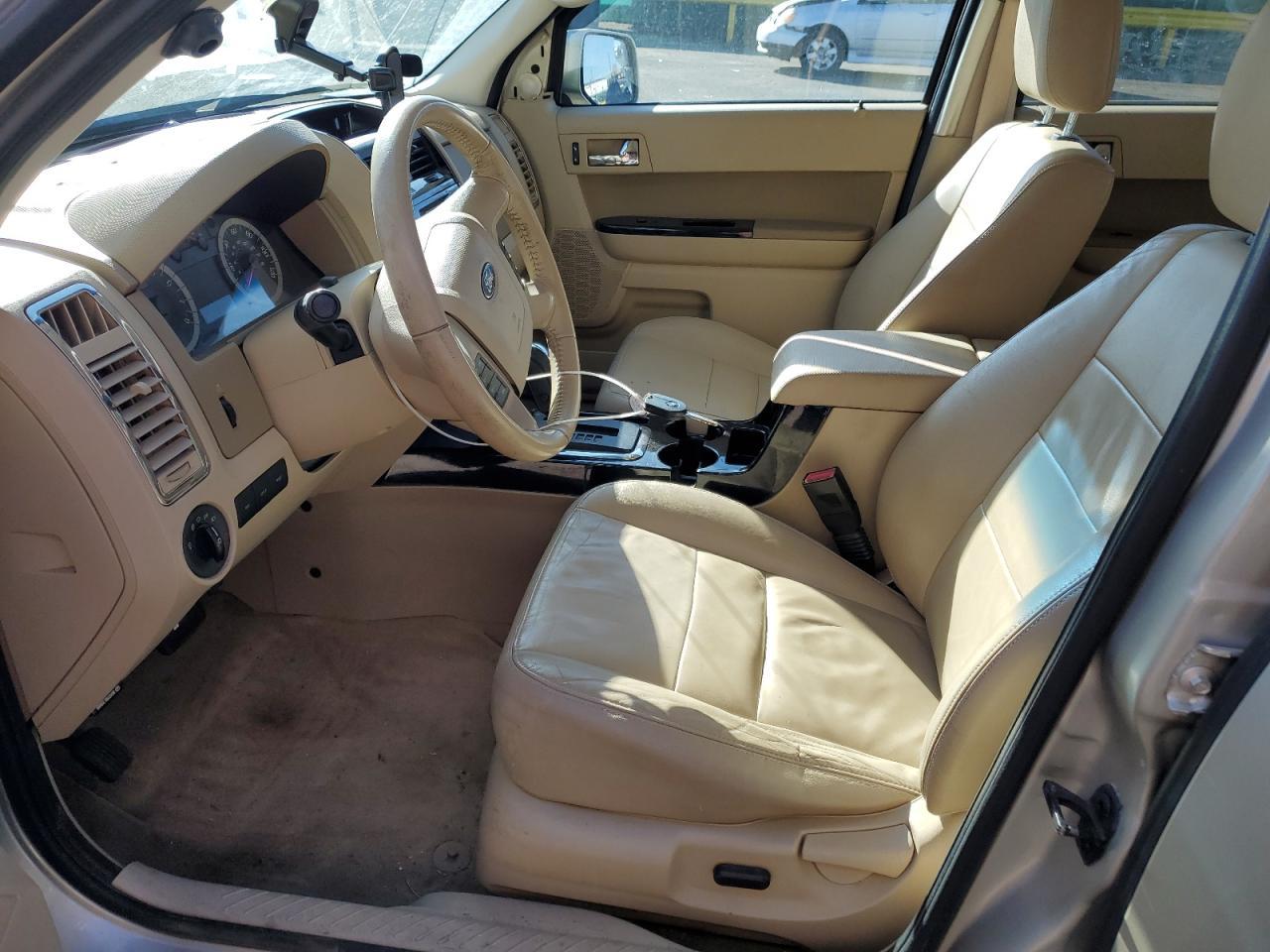 2011 Ford Escape Limited - Image 7