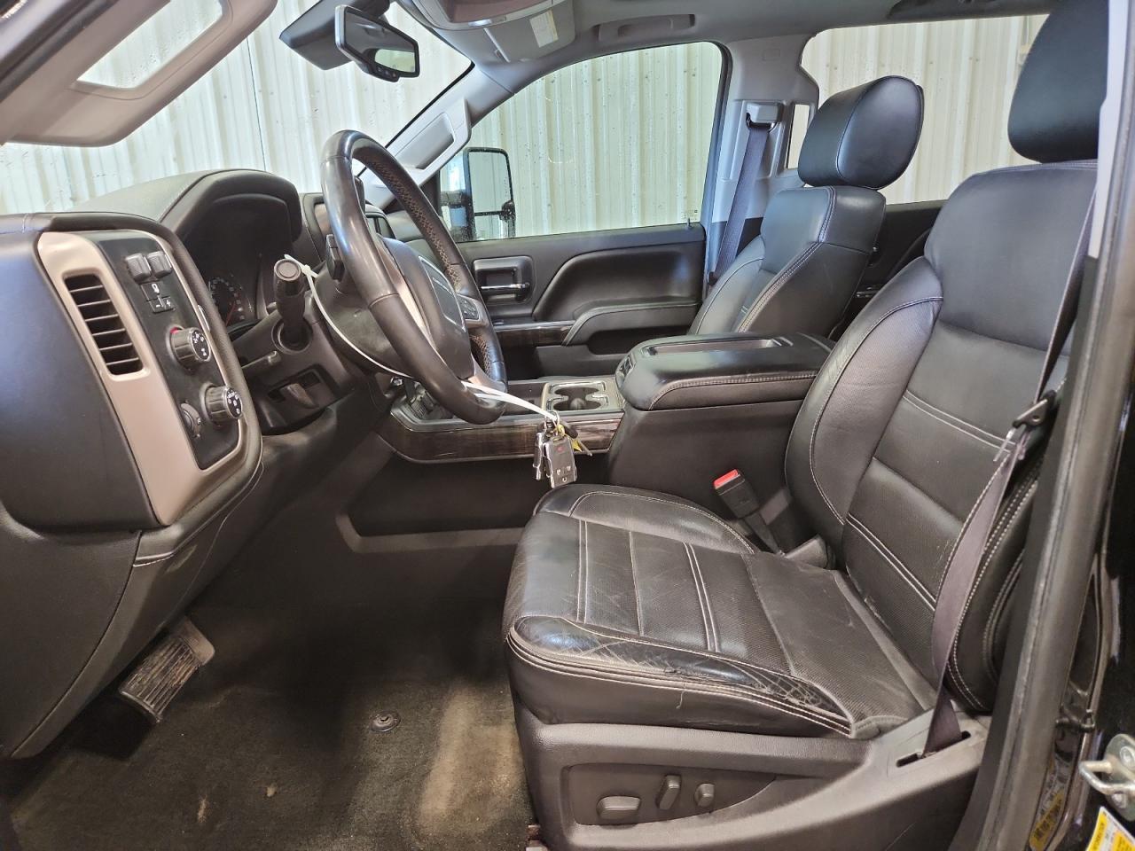 2015 GMC Sierra K2500 Denali - Image 7