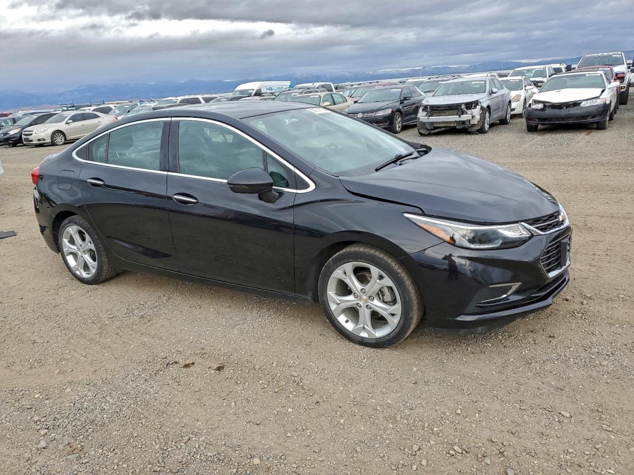 2017 Chevrolet Cruze Premier - Фото 4