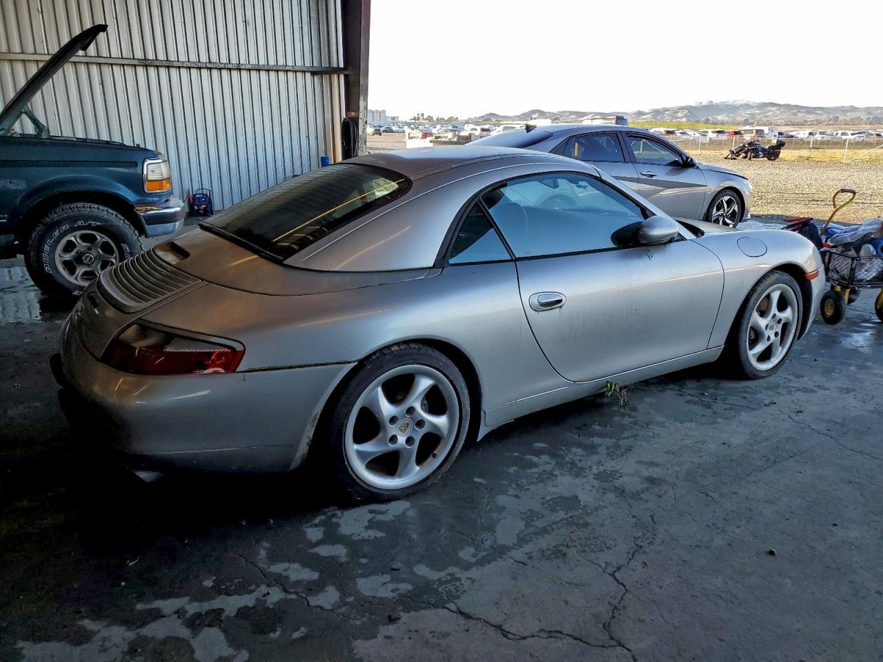 1999 Porsche 911 Carrera - Image 3